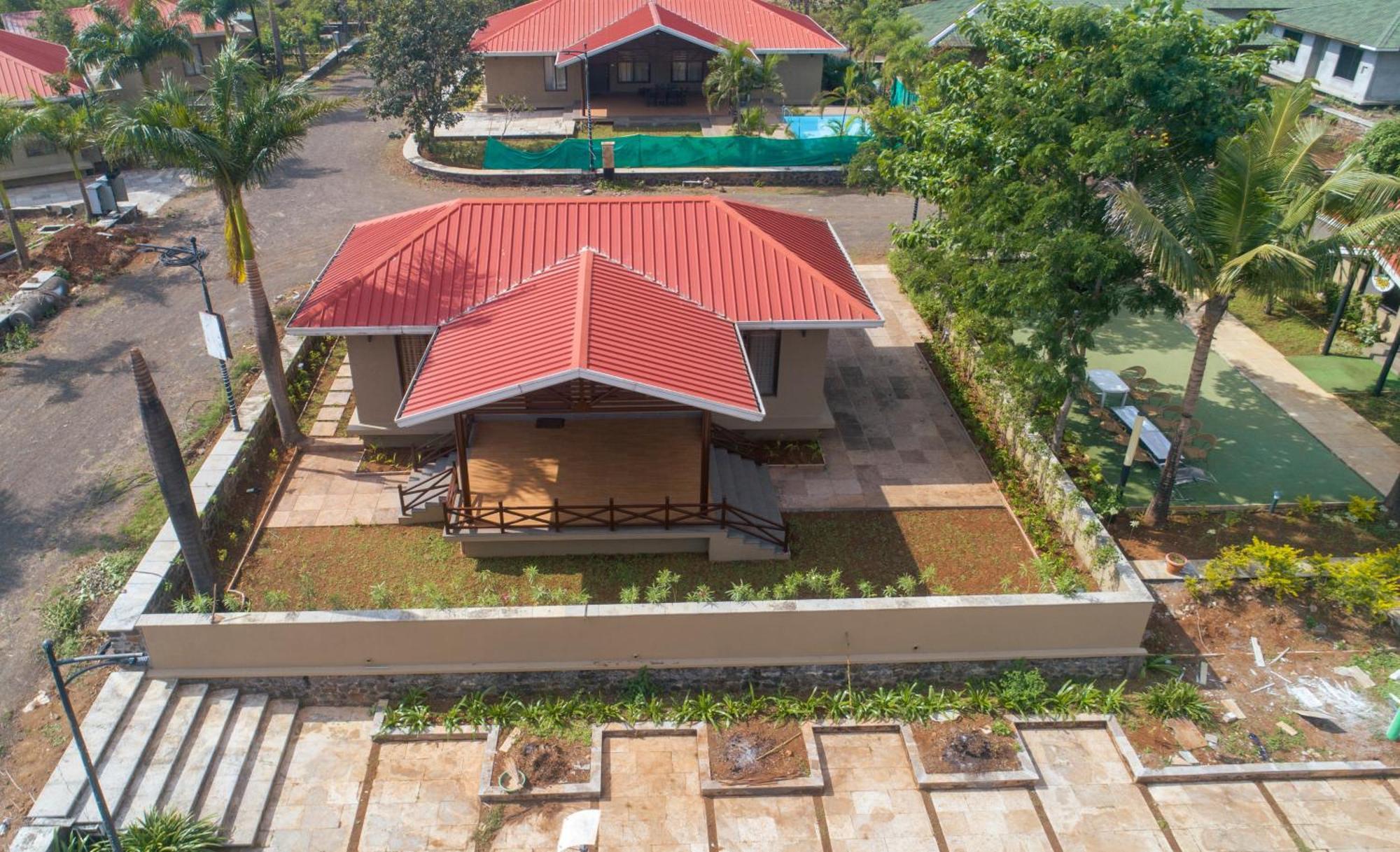 E&G Green Courts Resort At Koroli Hill Station Nashik Bagian luar foto