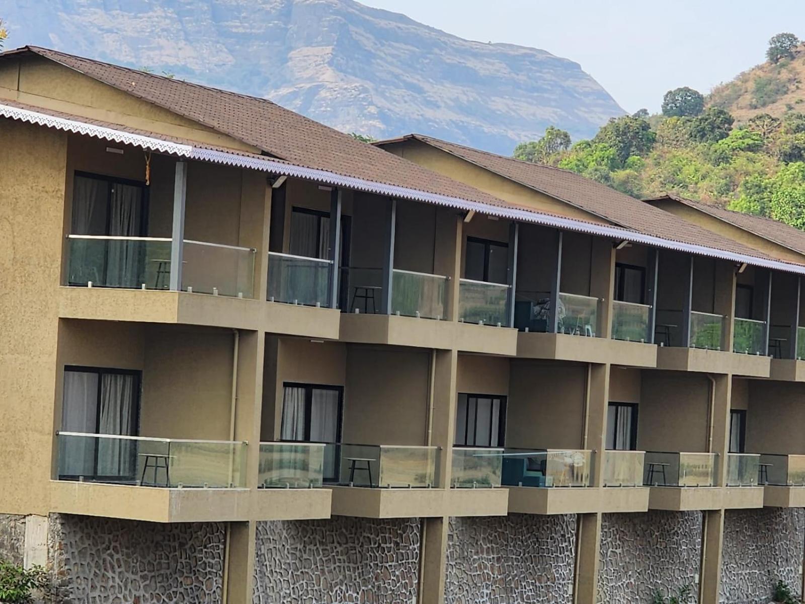 E&G Green Courts Resort At Koroli Hill Station Nashik Bagian luar foto